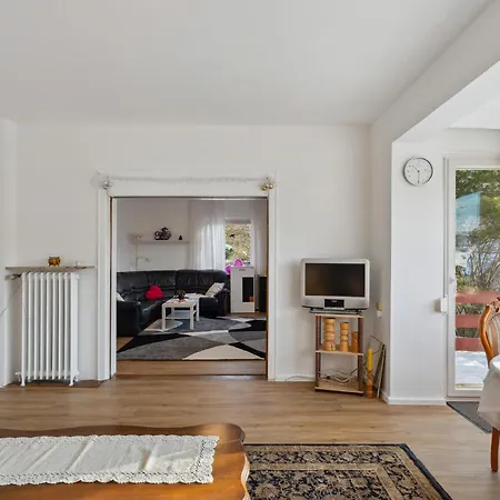 Apartment Lovely In With Wifi